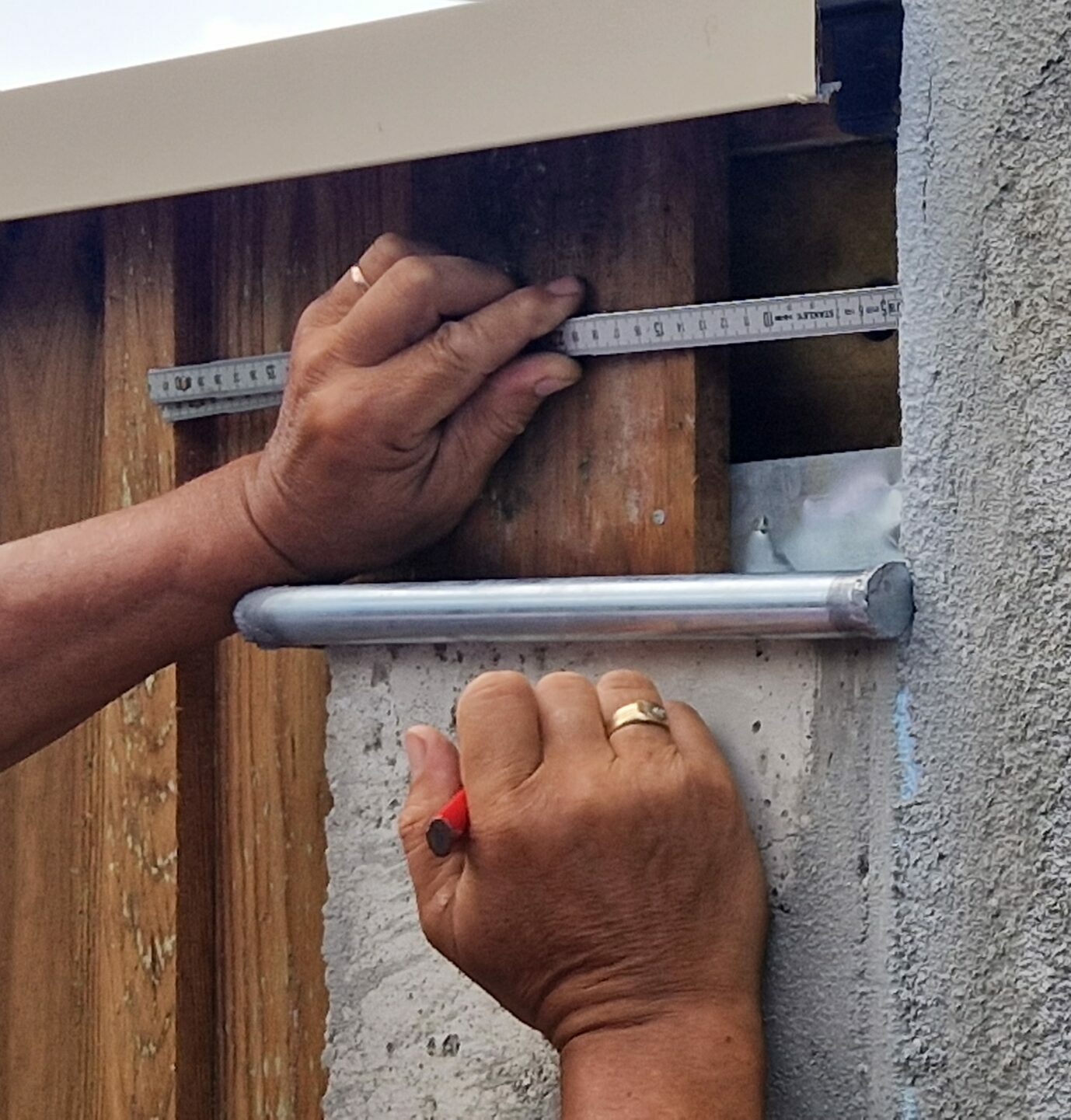 Pose de gouttière Mios